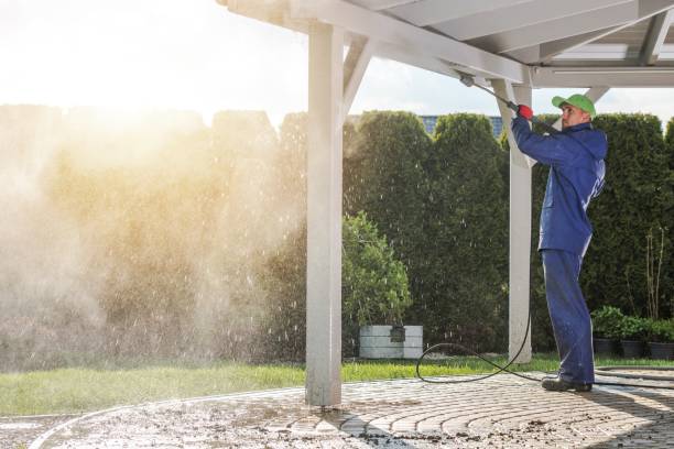 Best Pool Deck Cleaning  in Glasgow, OR
